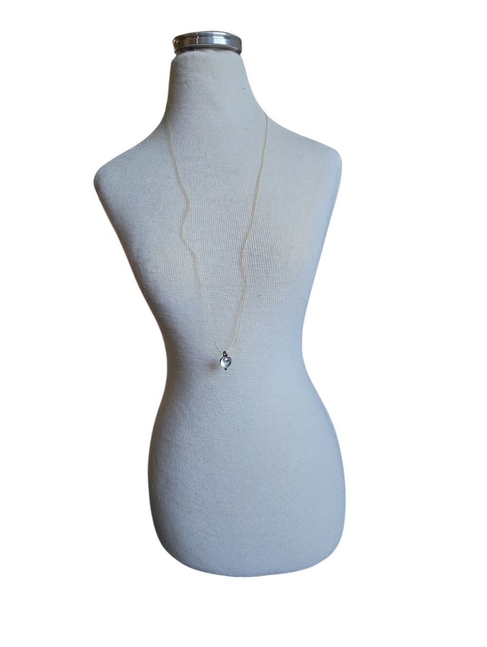 Delicate White Gold-Tone Teardrop Pendant Necklace 18"